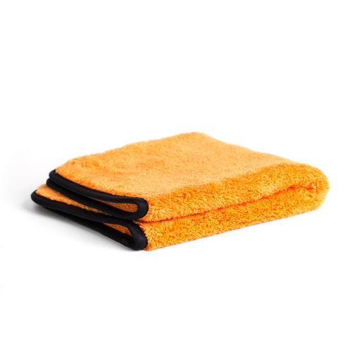 The microfiber towel is a cleaning cloth composed by a number of specialized Car Detailers 